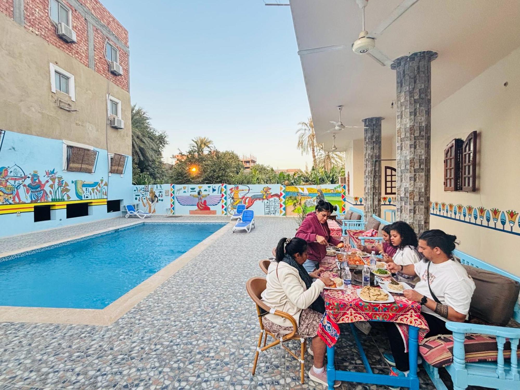 Luxor View Hostel Luaran gambar